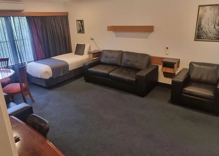 Quality Hotel Colonial Launceston