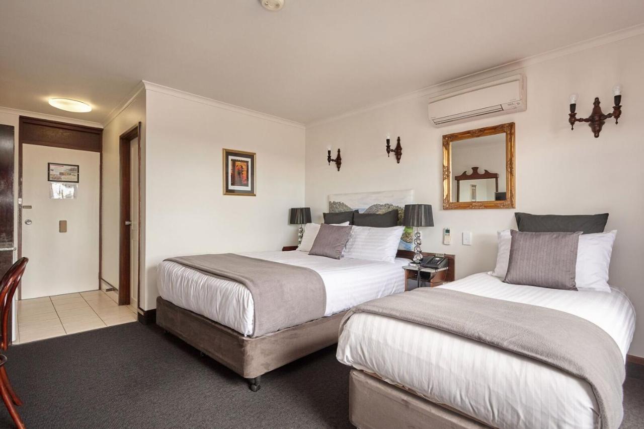 Quality Colonial Hotel
